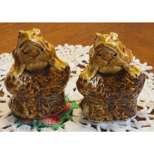 Vintage Salt Pepper Lucky Frog Shakers Ceramic Made in Japan Decor Ornaments
